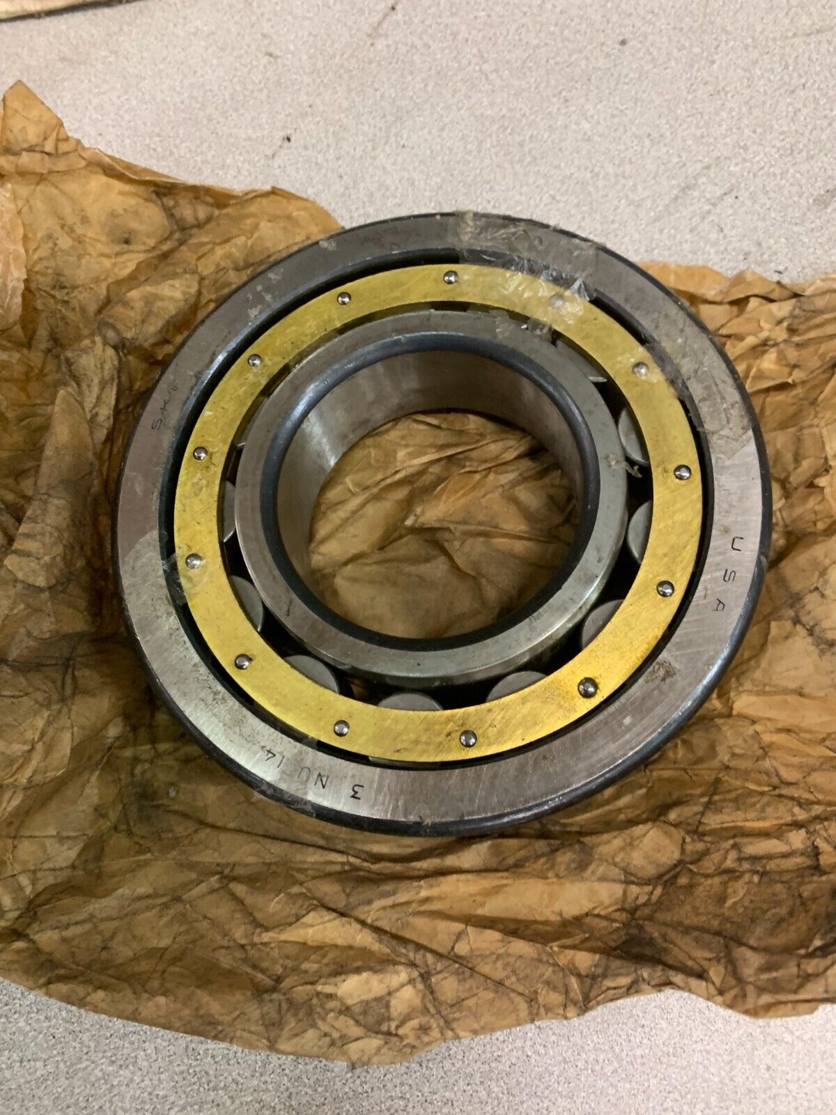 NEW IN BOX SKF BALL BEARING NU 314 M