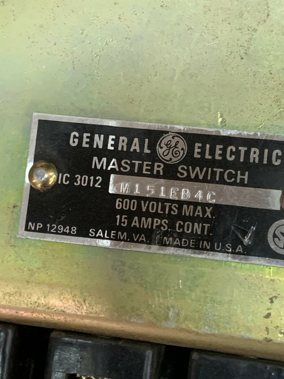 USED GENERAL ELECTRIC MASTER SWITCH IC3012 M151EB4C