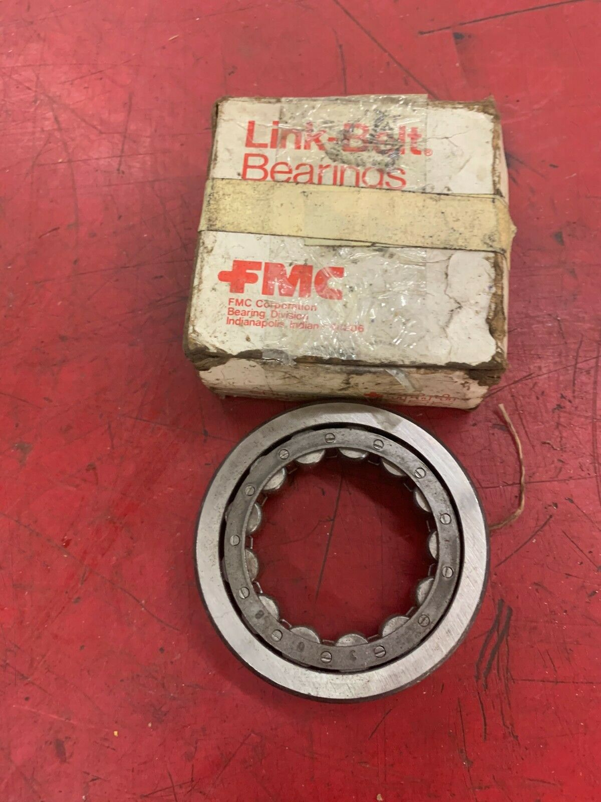 NEW IN BOX LINKBELT CYLINDRICAL BEARING MA1308EX