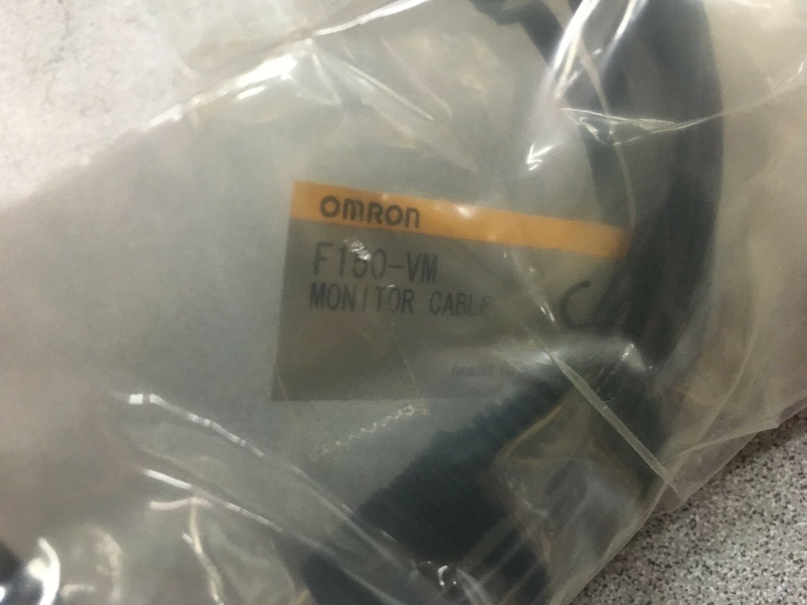 NEW NO BOX OMRON MONITOR CABLE F150-VM