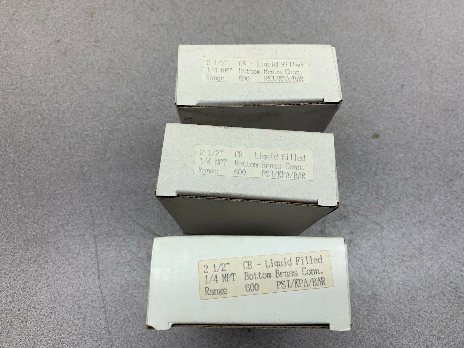 LOT OF 3 NEW IN BOX PRO 600 PSI LIQUID FILLED GAUGE 2 1/2 CB