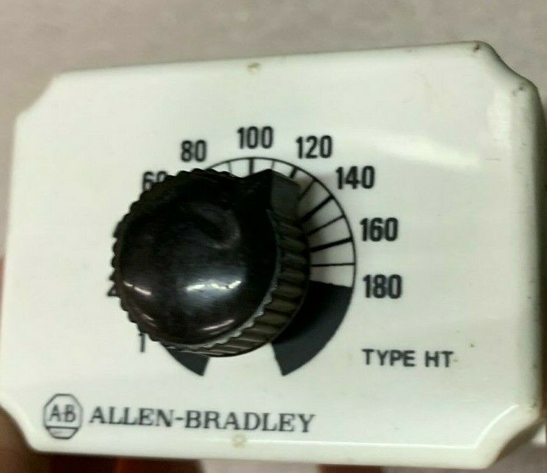 USED ALLEN BRADLEY TIME DELAY RELAY 700-HT22BZ12