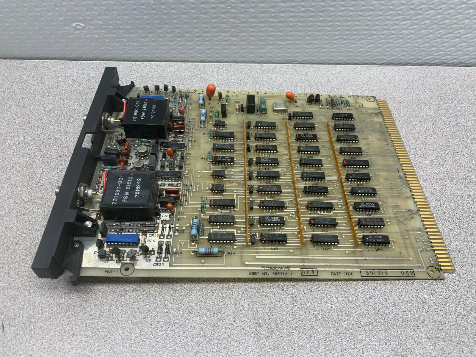 USED HONEYWELL CIRCUIT BOARD 30731817-004