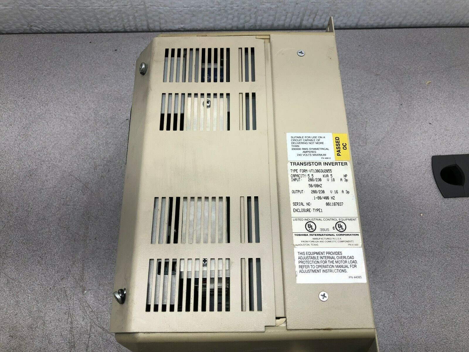 USED TOSHIBA G3 TOSVERT-130 5 HP 5.5 KVA 230 VAC 3 PH .1-80/400 HZ TRANSISTOR DR