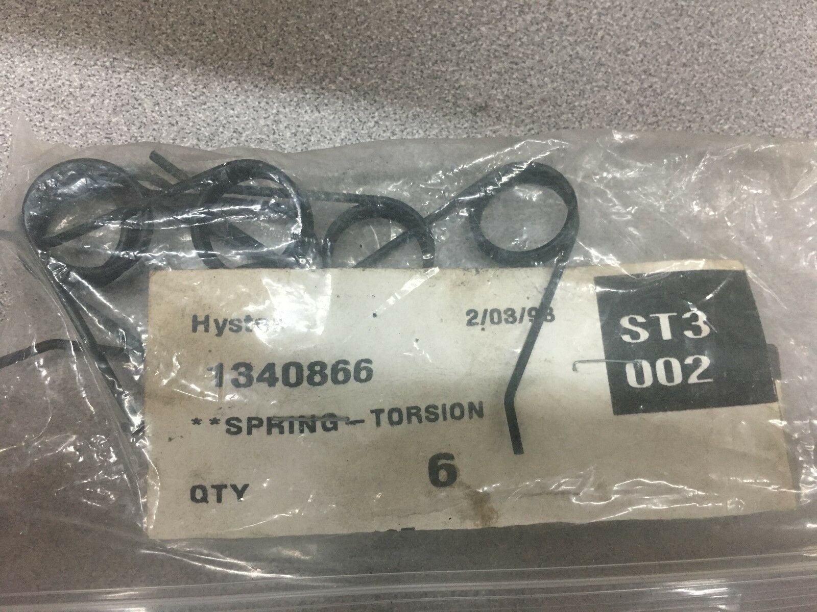 NEW IN BAG HYSTER TORSION SPRING 1340866 QTY:6