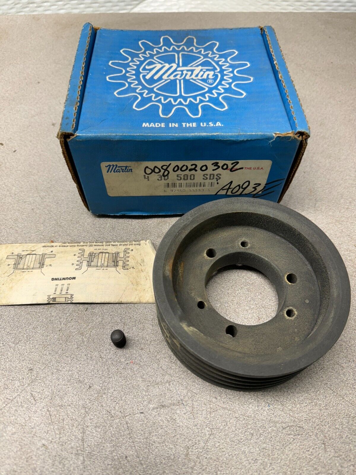 NEW IN BOX MARTIN SHEAVE PULLEY 4 3V 500 SDS