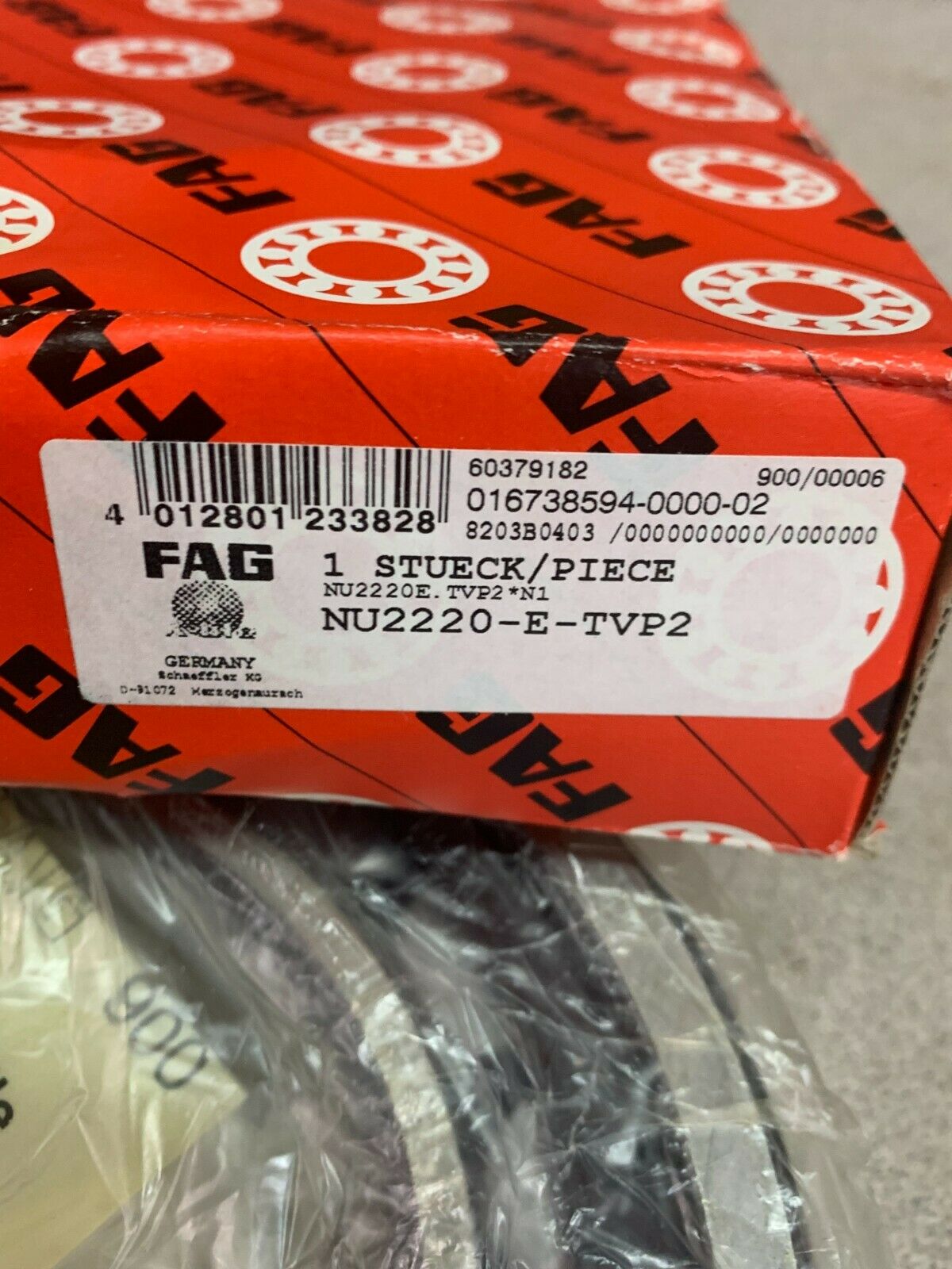 NEW IN BOX FAG NU2220ETVP2 CYLINDICAL ROLLER BEARING NU2220E.TVP2