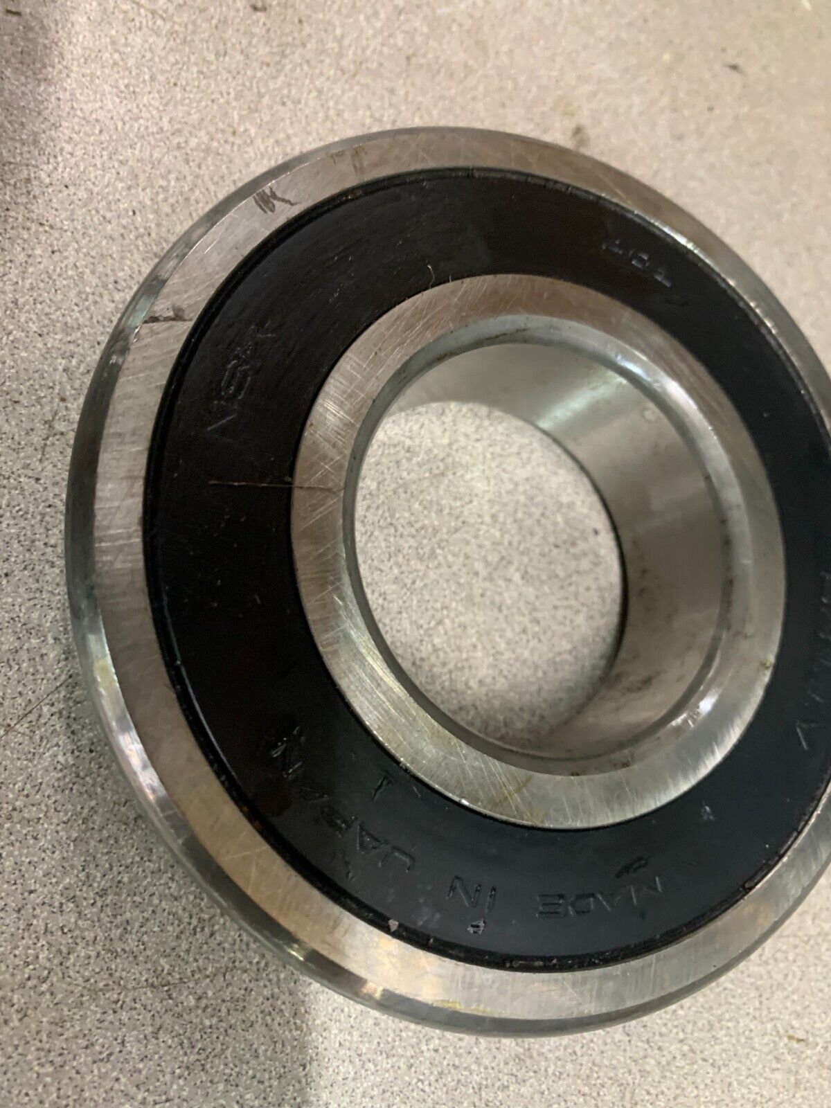 NEW NO BOX NSK ROLLER BEARING 6311V