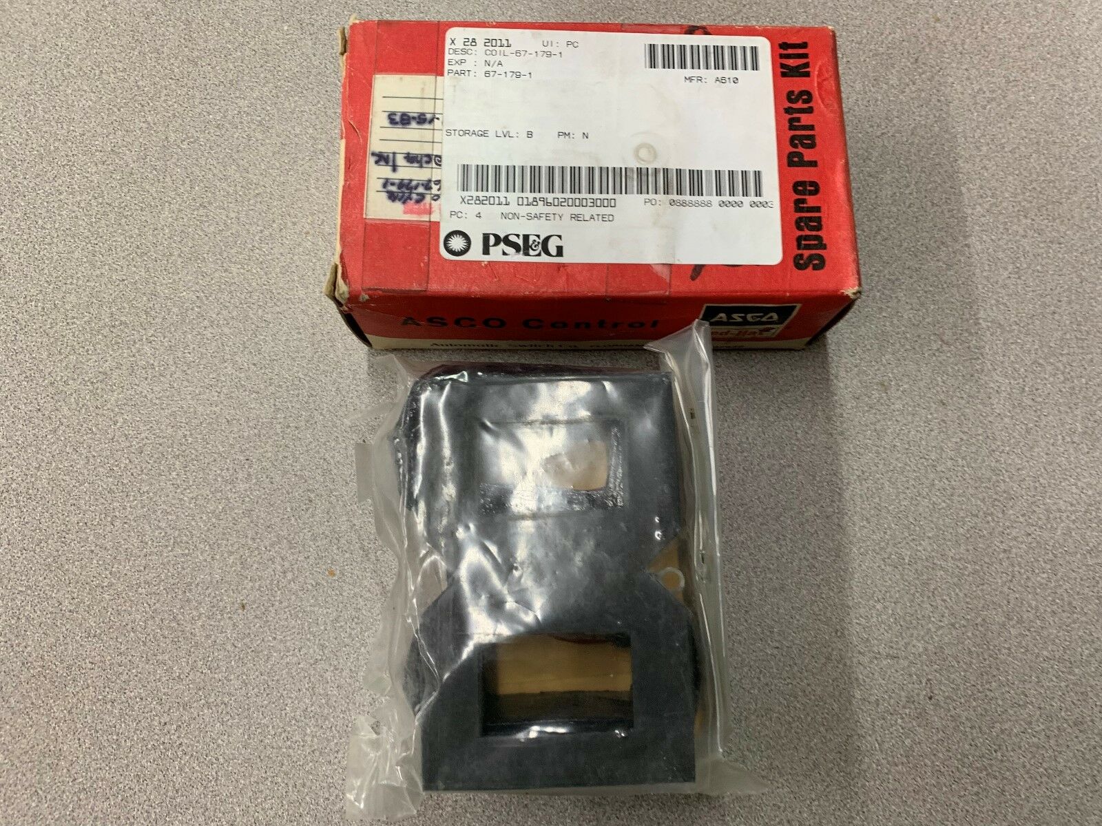 NEW IN BOX ASCO COIL  KIT 67179 1