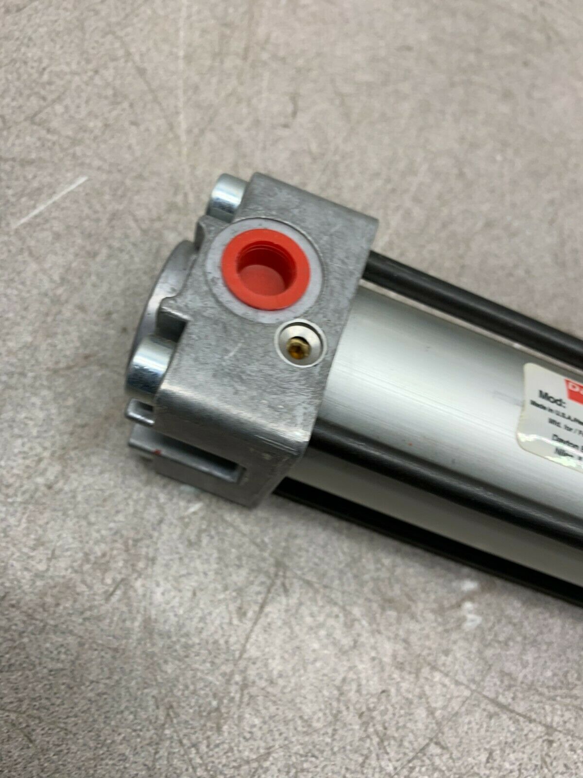 NEW NO BOX DAYTON PNEUMATIC CYLINDER 4MU61