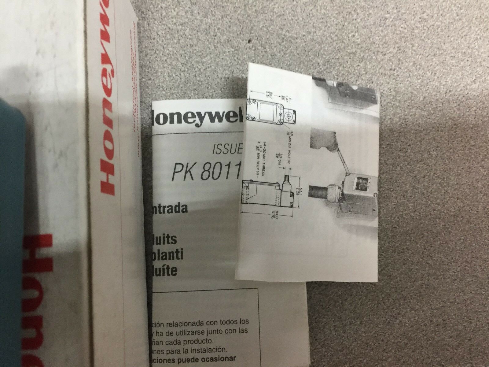 NEW IN BOX HONEYWELL LIMIT SWITCH 201LS47