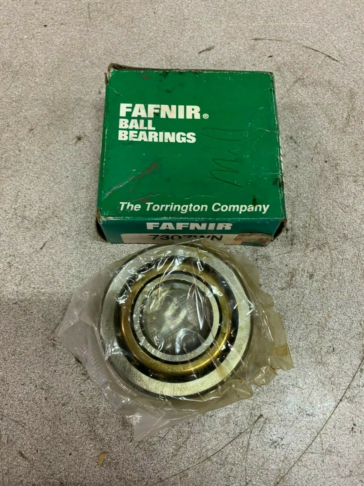 NEW IN BOX FAFNIR BALL BEARING 7307WN