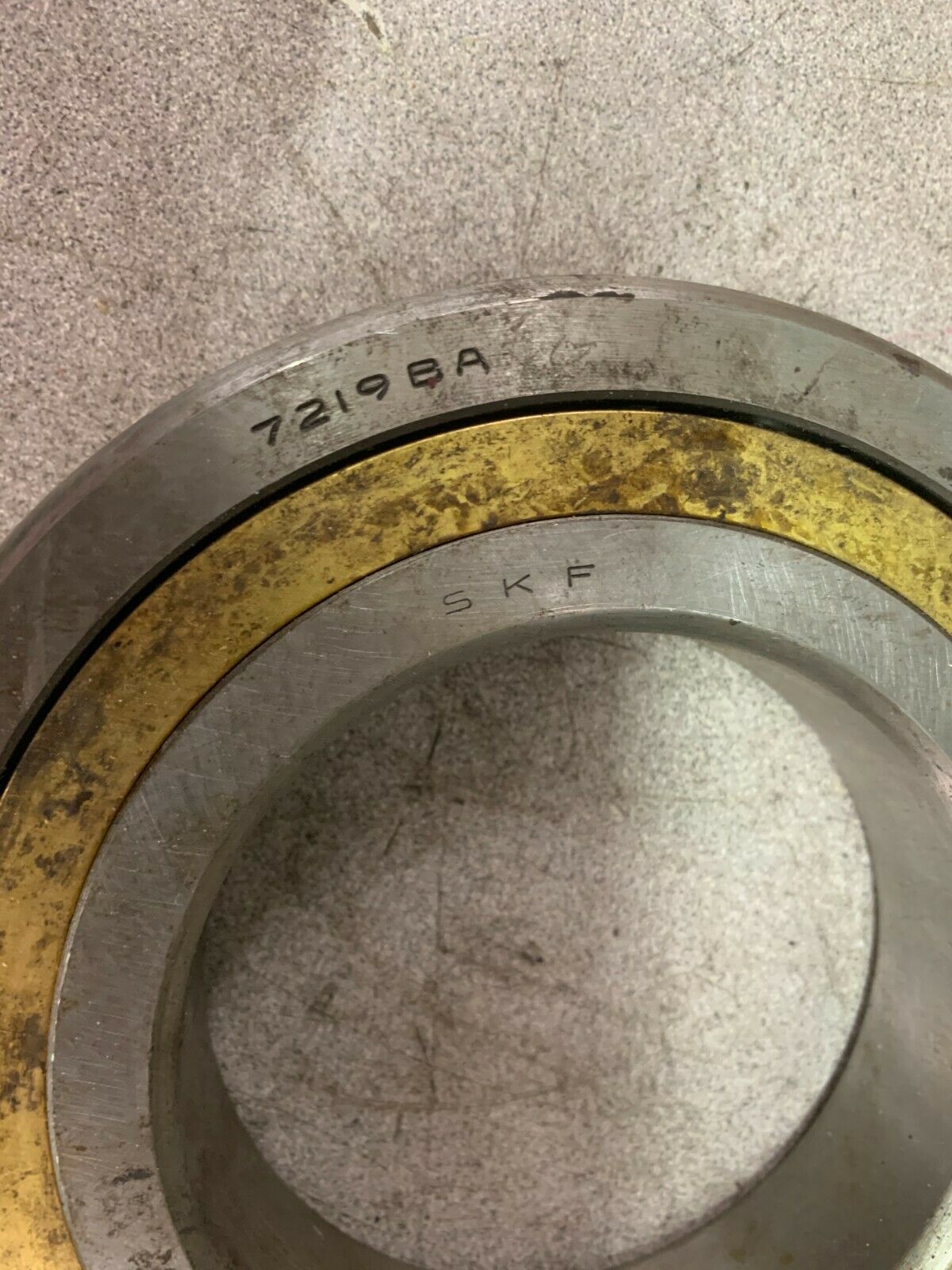 NEW NO BOX SKF ANGULAR CONTACT BEARING 7219BA