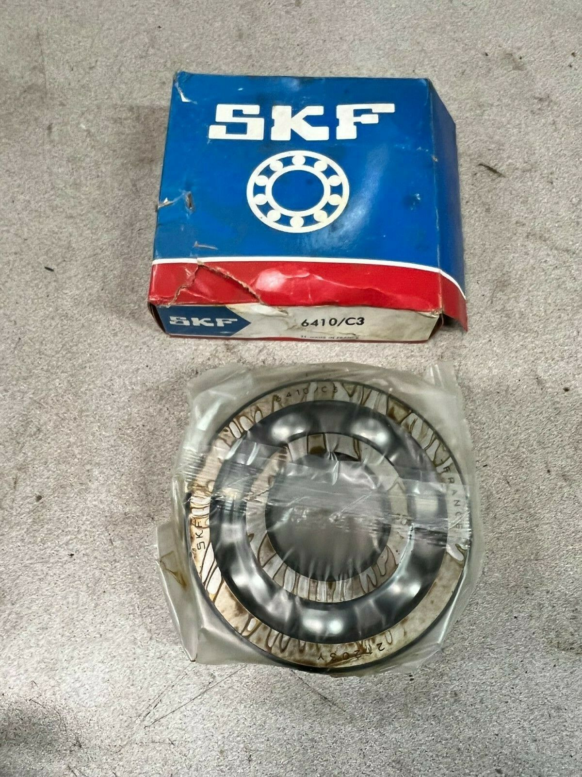 NEW IN BOX SKF ROLLER BEARING 6410/C3