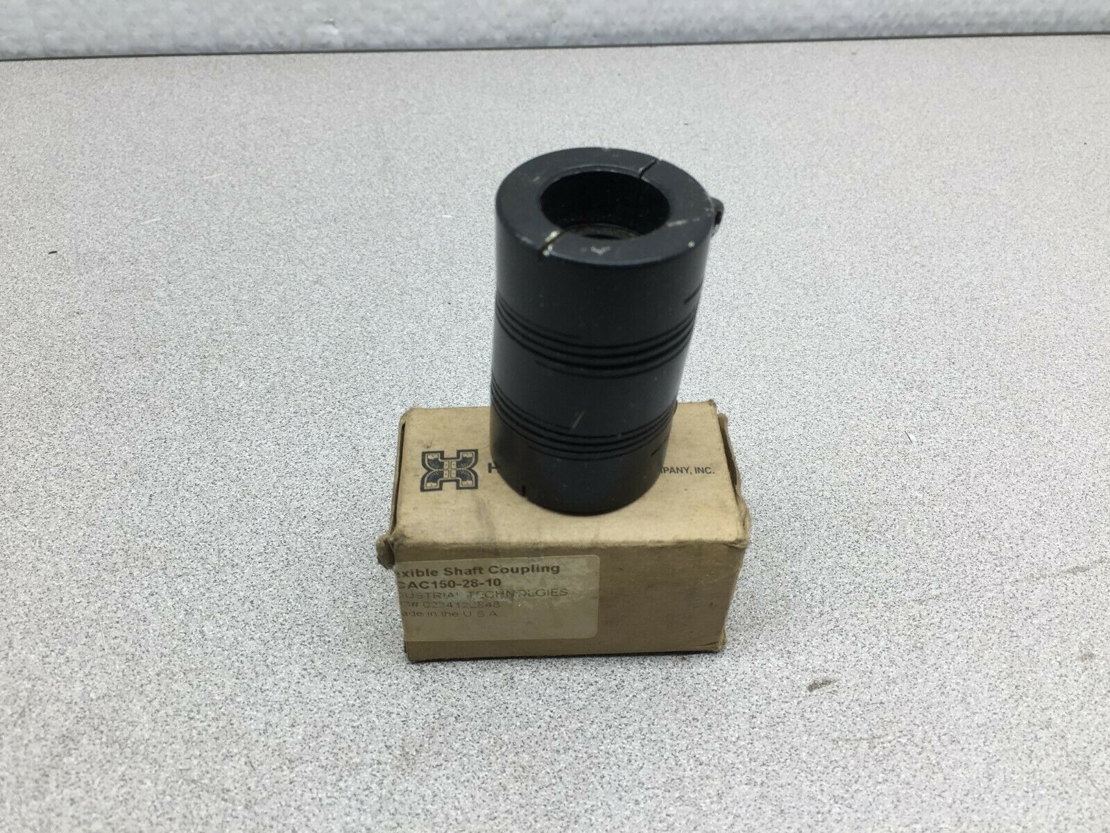 NEW IN BOX HILICAL FLEXIBLE SHAFT COUPLING MCAC150-28-10