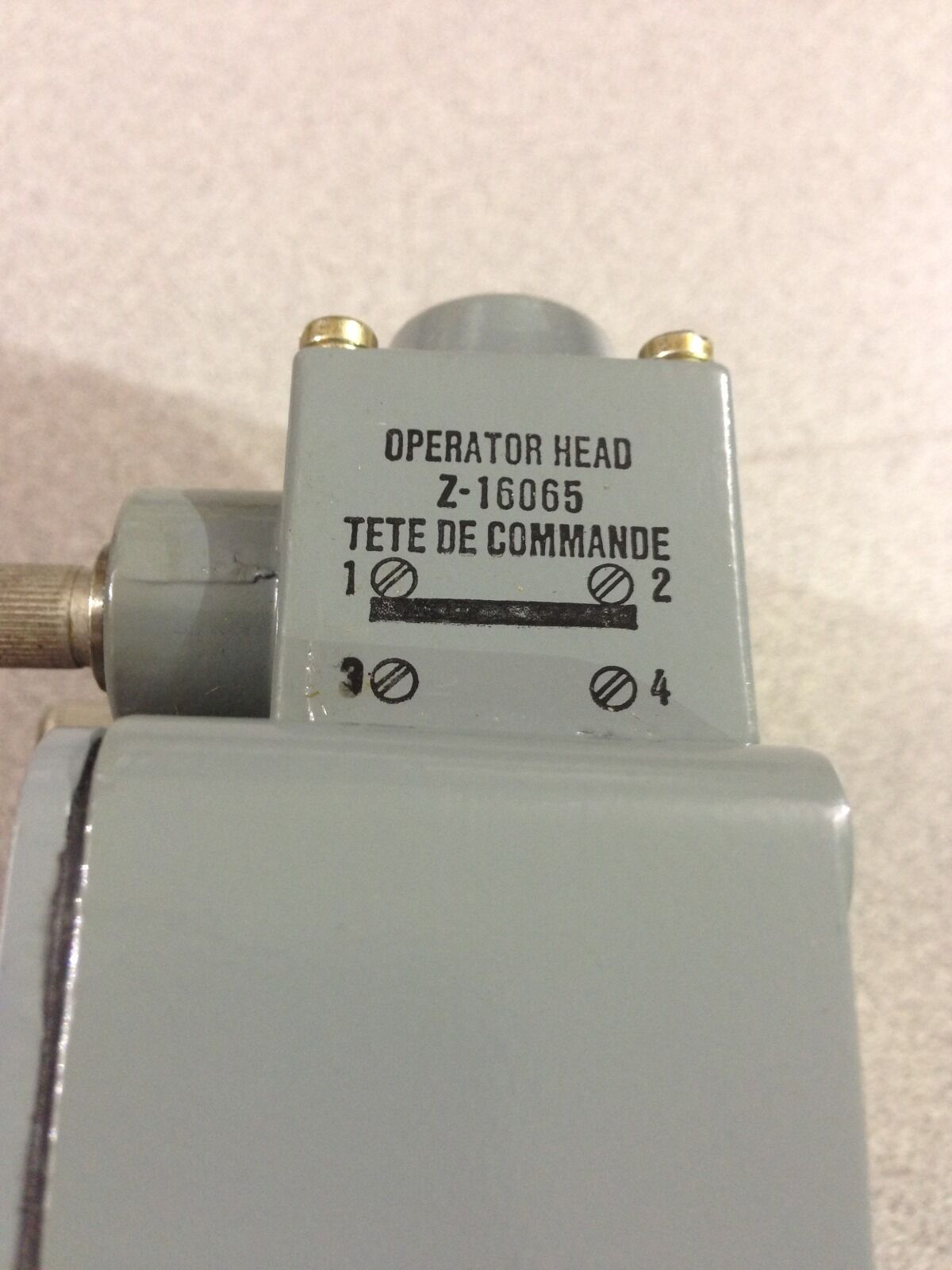 NEW IN BOX ALLEN-BRADLEY DOUBLE HEADED LIMIT SWITCH 802T-HAD SERIES C