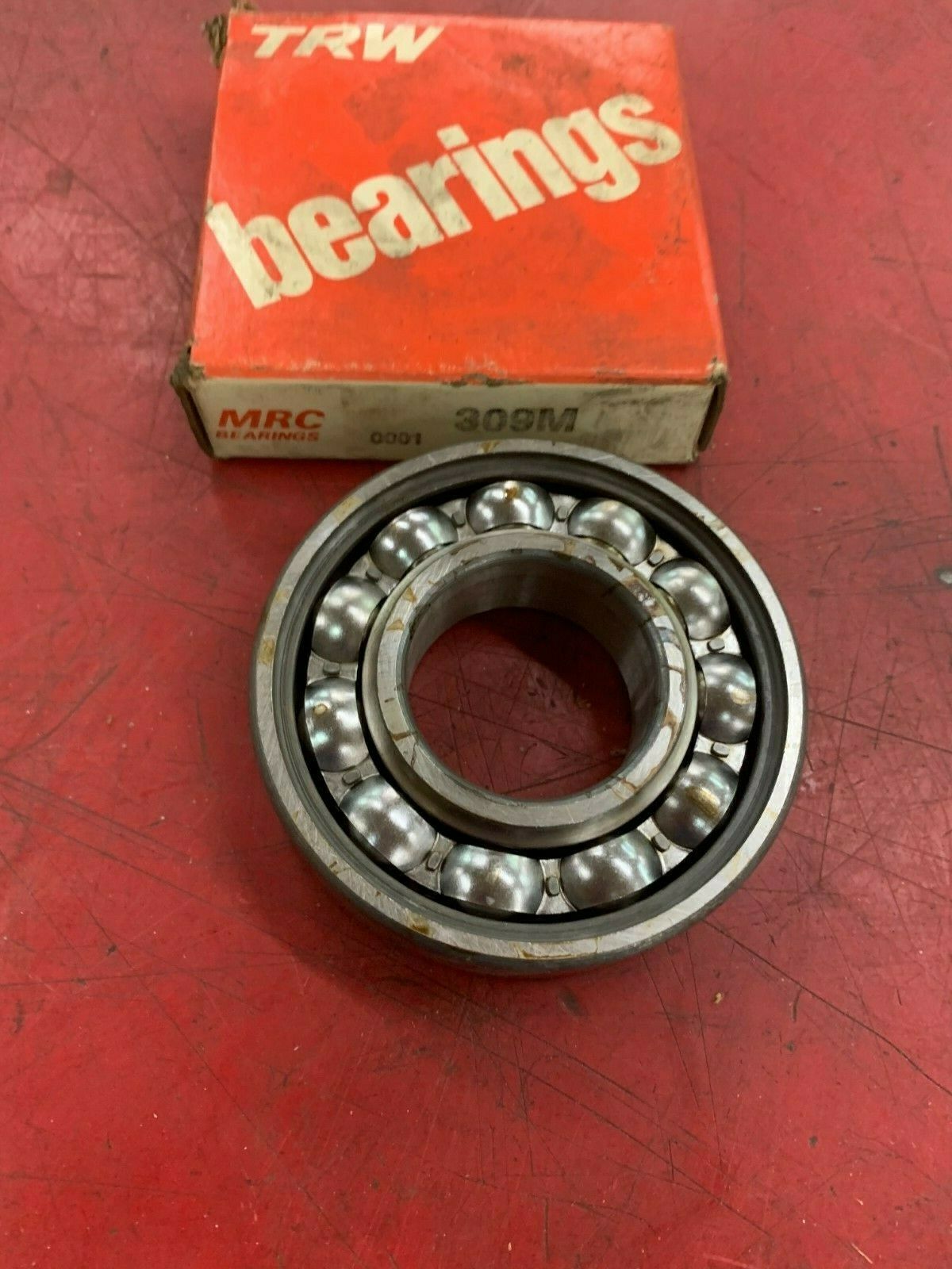 NEW IN BOX MRC ROLLER BEARING 309M