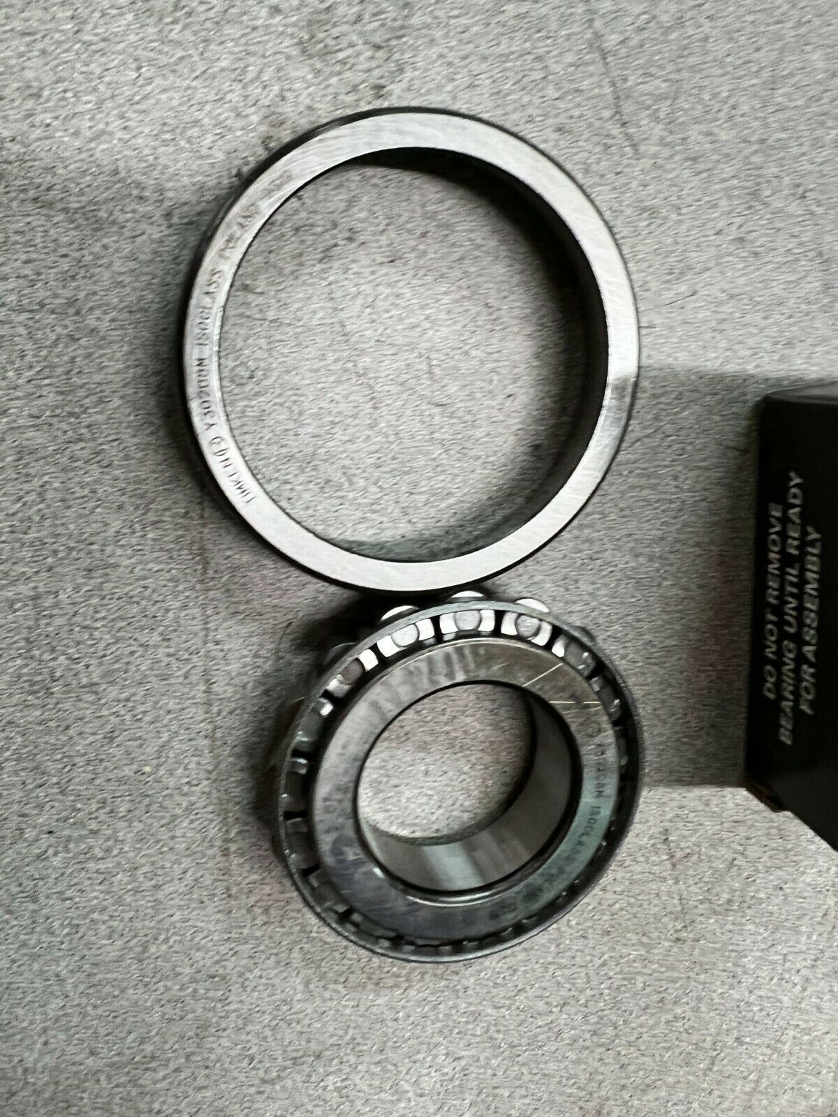 NEW IN BOX TIMKEN X30208M Y30208M BEARING WITH RACE 30208M-90KM1