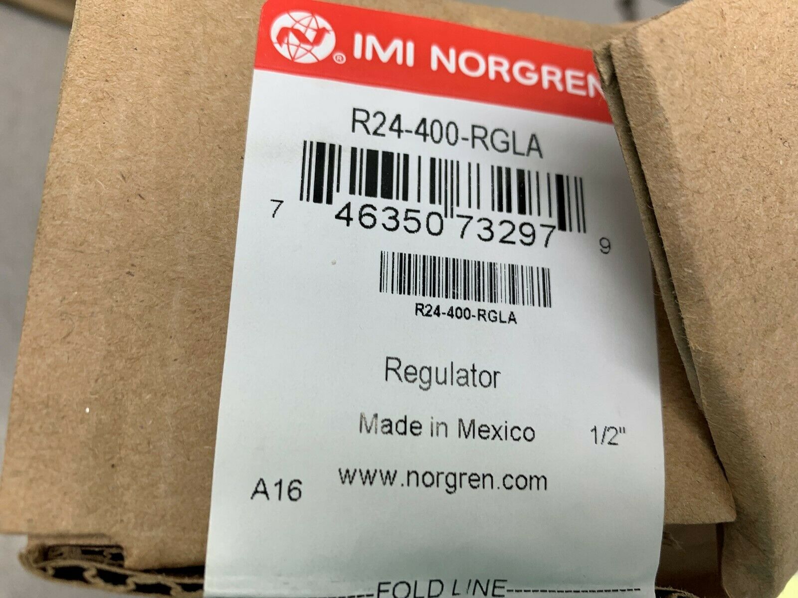 NEW IN BOX NORGREN REGULATOR R24-400-RGLA