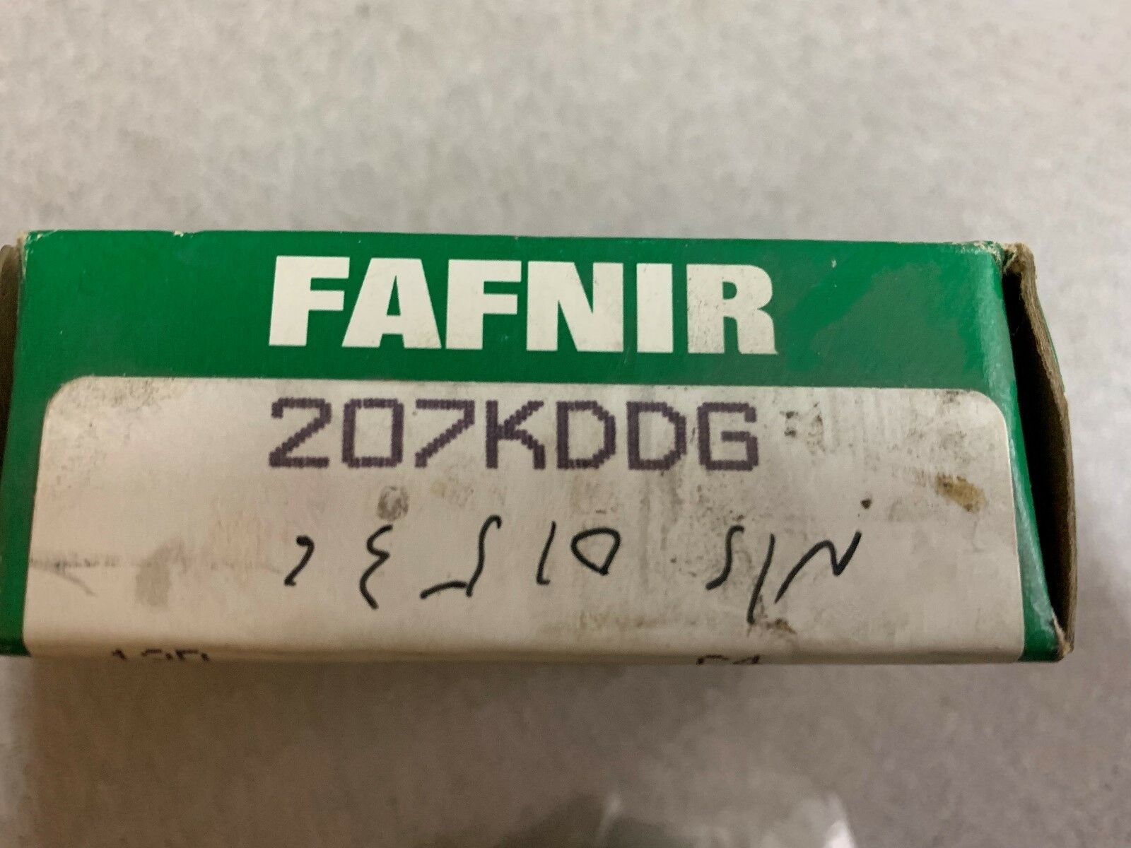 NEW IN BOX FAFNIR BEARING 207KDDG