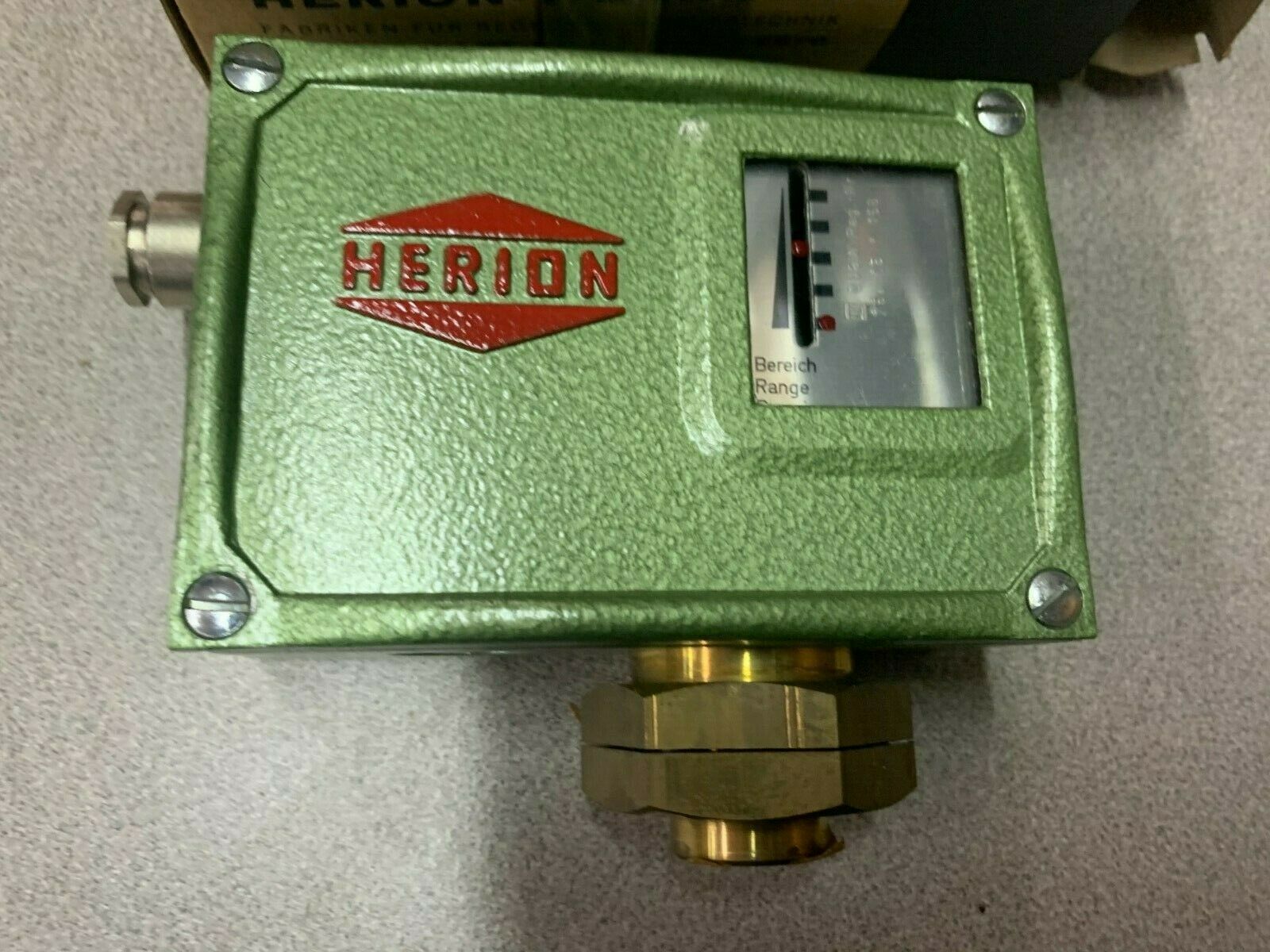 NEW IN BOX HERION PRESSURE SWITCH 0814707