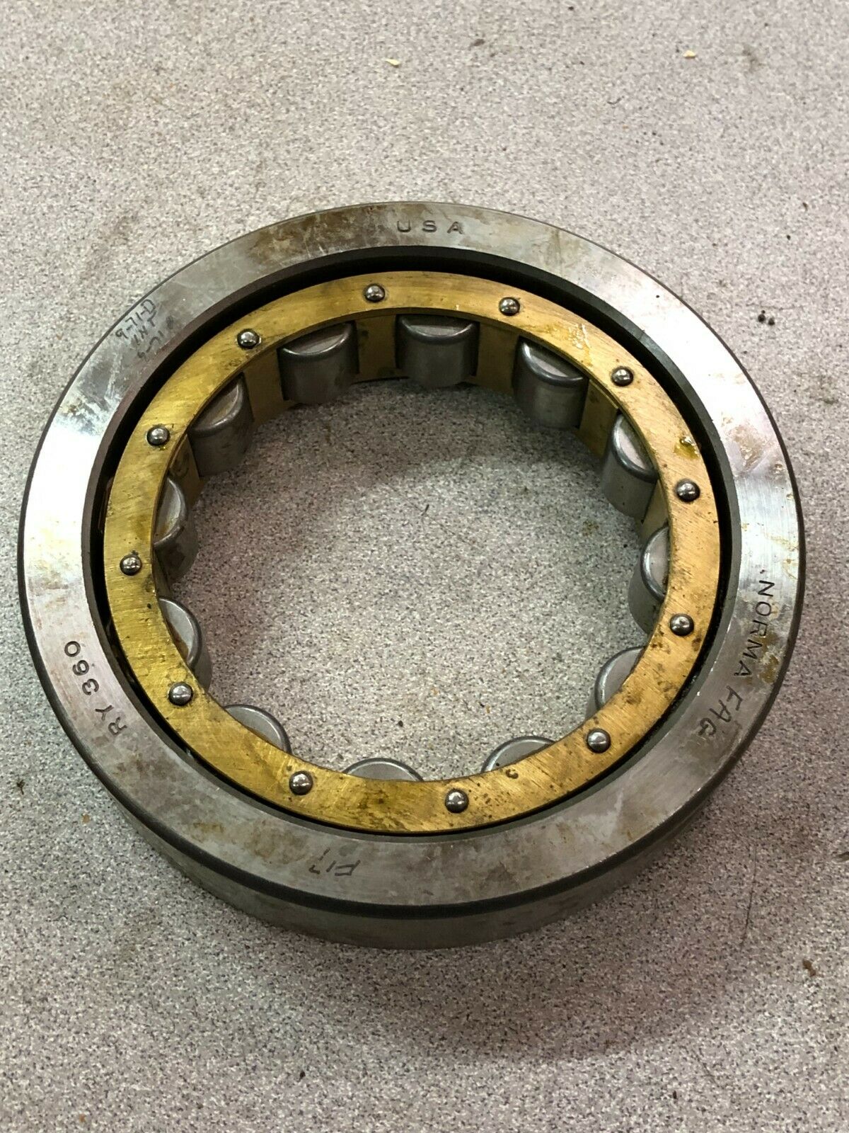 NEW NO BOX NORMA FAG CYLINDRICAL ROLLER BEARING RY 360