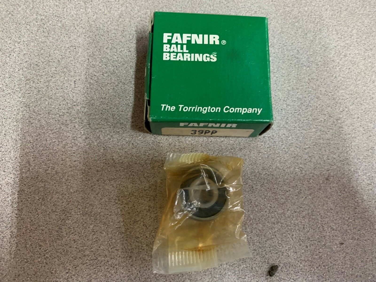 LOT OF 2 NEW IN BOX FAFNIR BEARING 39PP