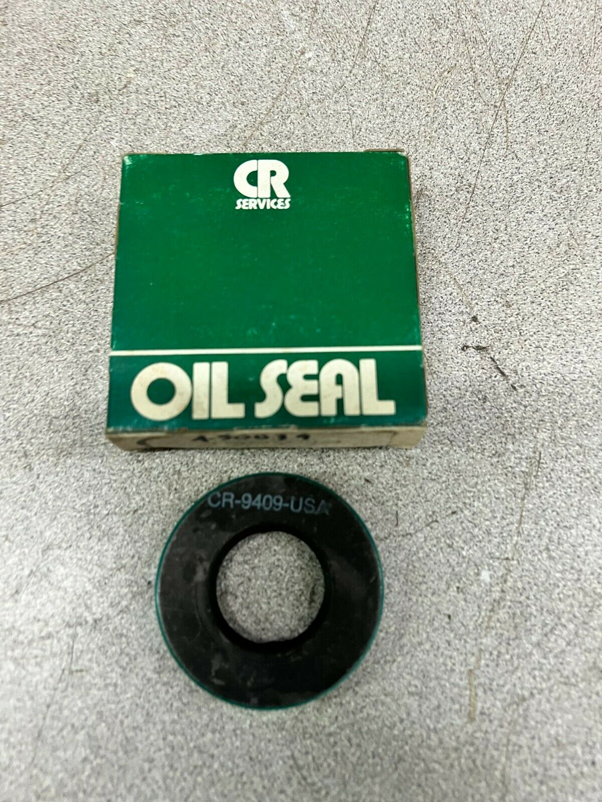 LOT OF 6 NEW IN BOX CHICAGO RAWHIDE OILSEAL 9409