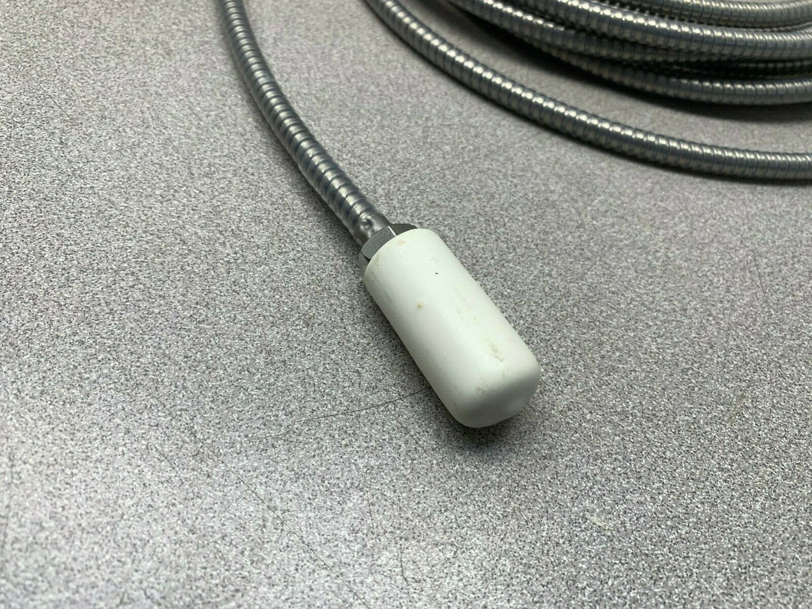 NEW NO BOX BENTLY NEVADA CABLE 330102-00-13-50-02-00