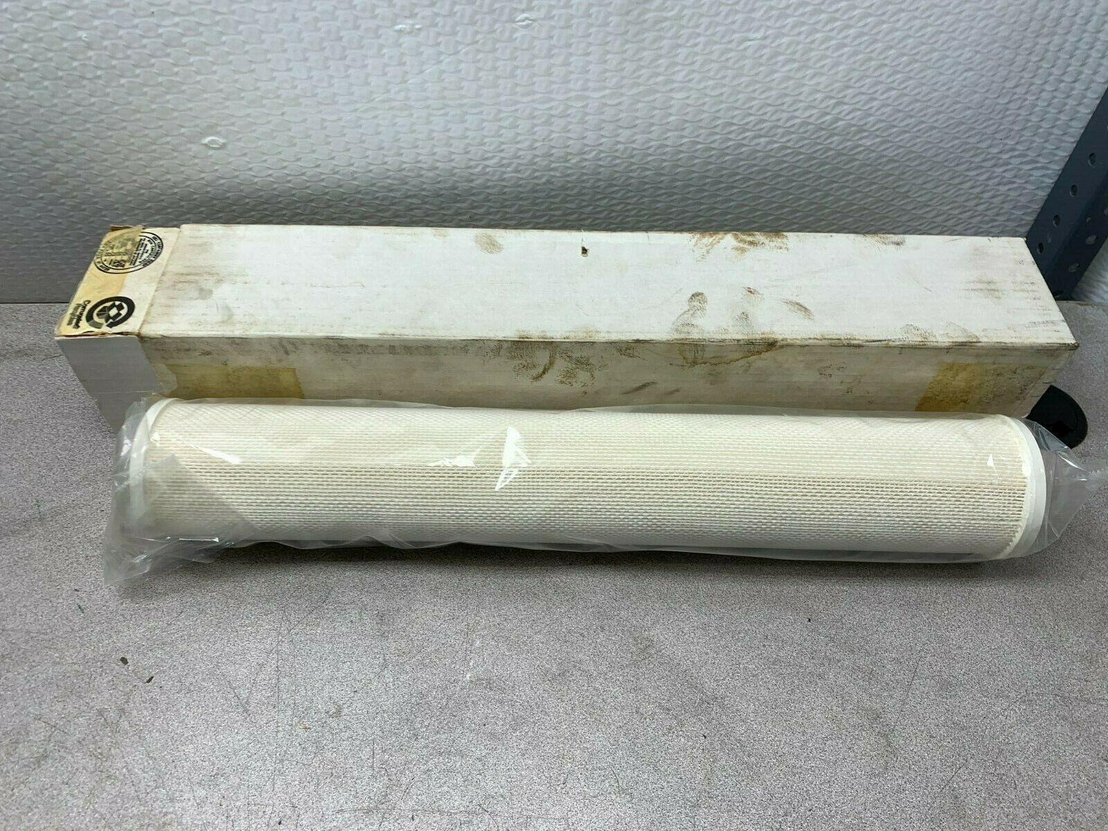 NEW IN BOX FILTERSOFT PNEUMATIC FILTER ELEMENT FT25187 J-PU