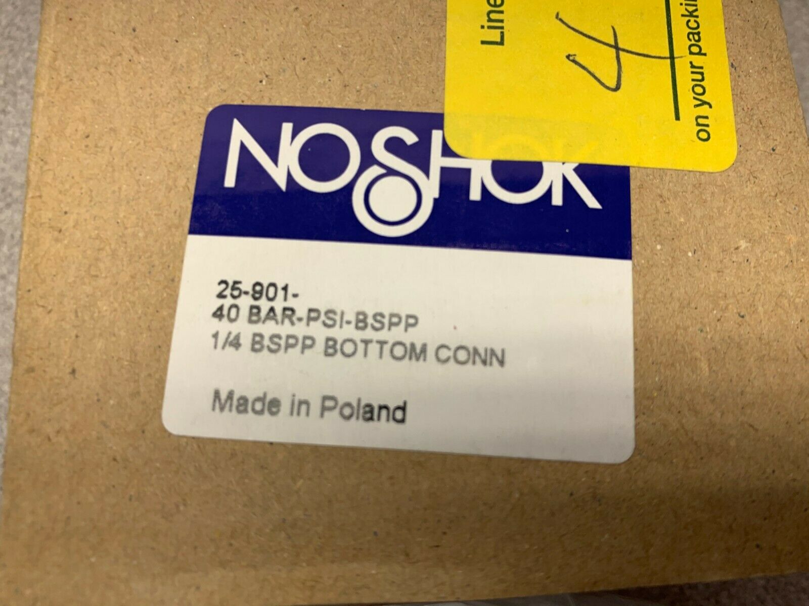 NEW IN BOX NOSHOK GAUGE 25-901-40-BAR-PSI-BSPP