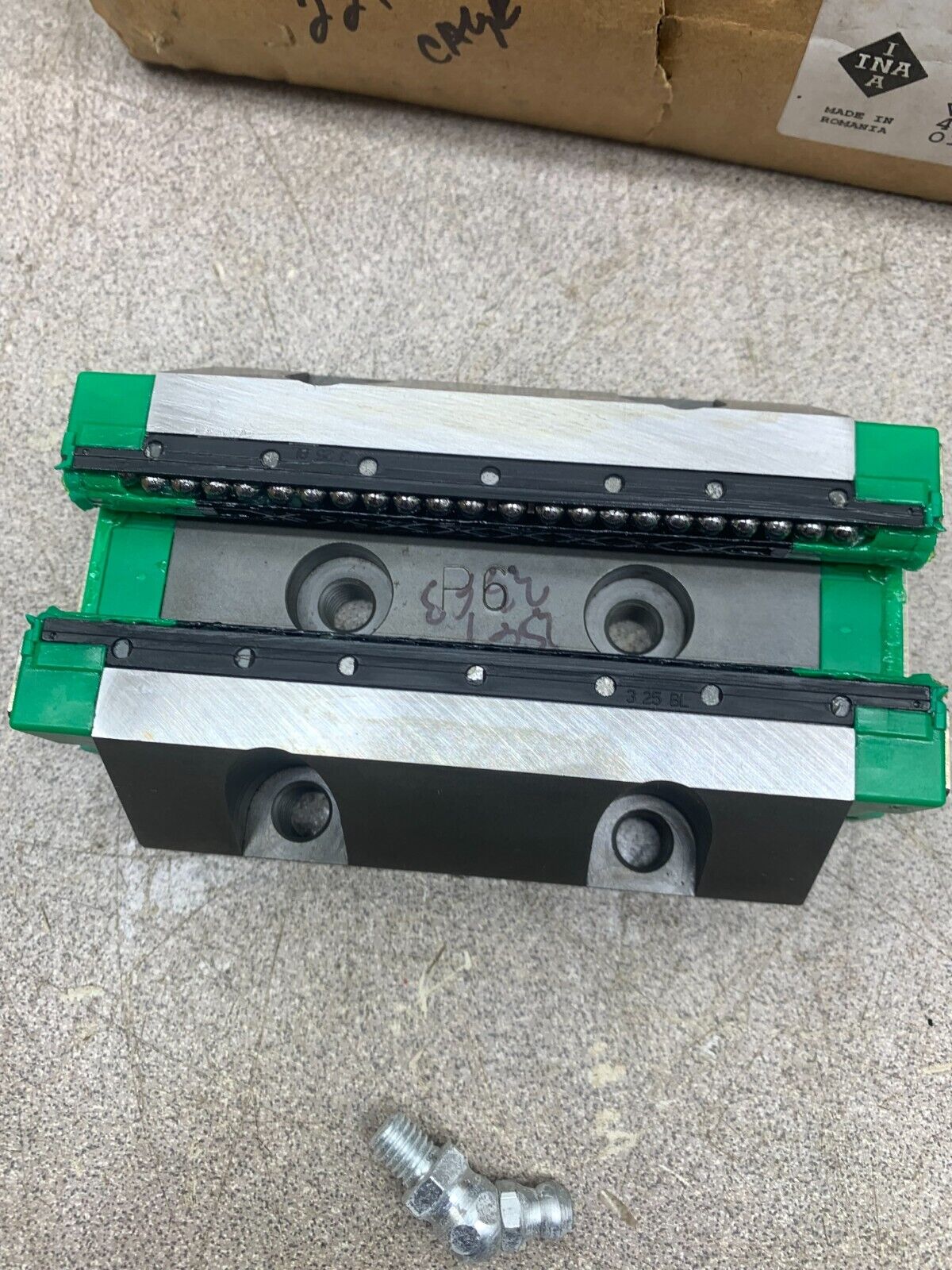 NEW IN BOX INA LINEAR BLOCK BEARING KWVE25BL G3 V2