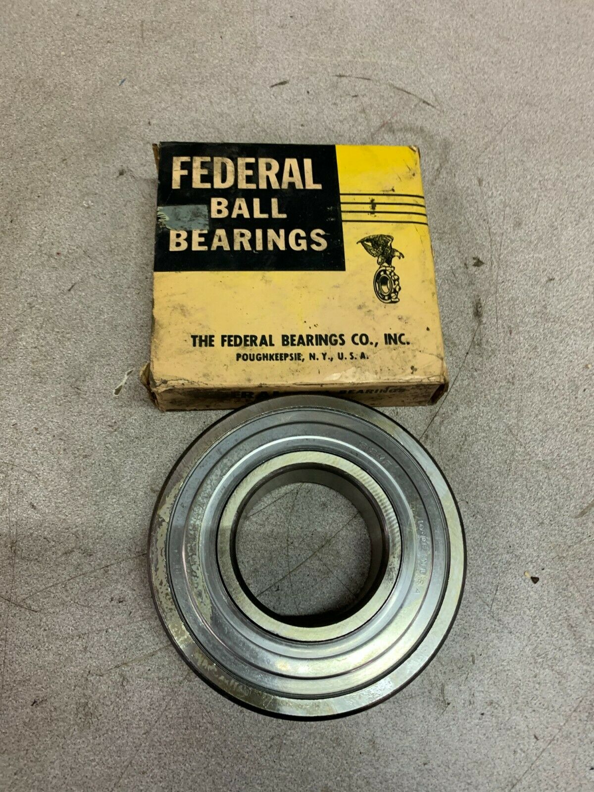 NEW IN BOX FEDERAL BALL BEARING 1312MD