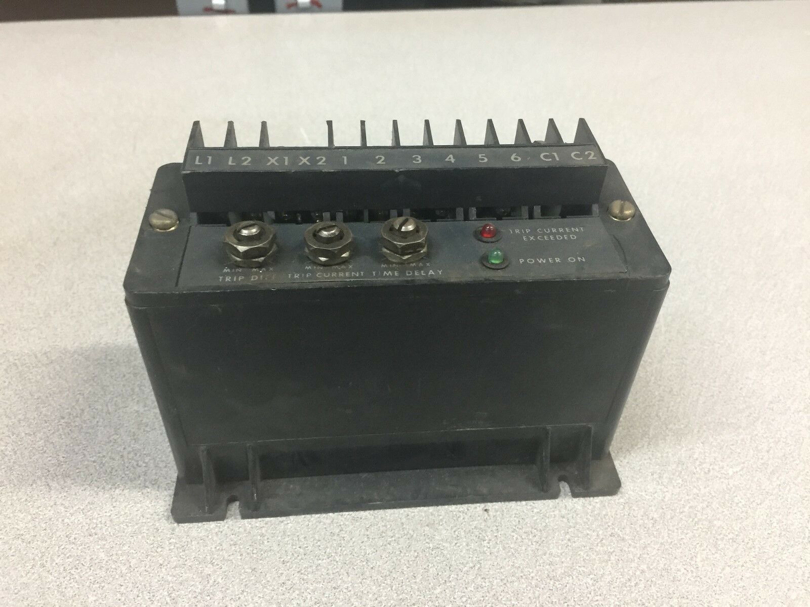 USED ALLEN BRADLEY .42-5.0 AMP 120VAC AC CURRENT RELAY 809S-AB100A1