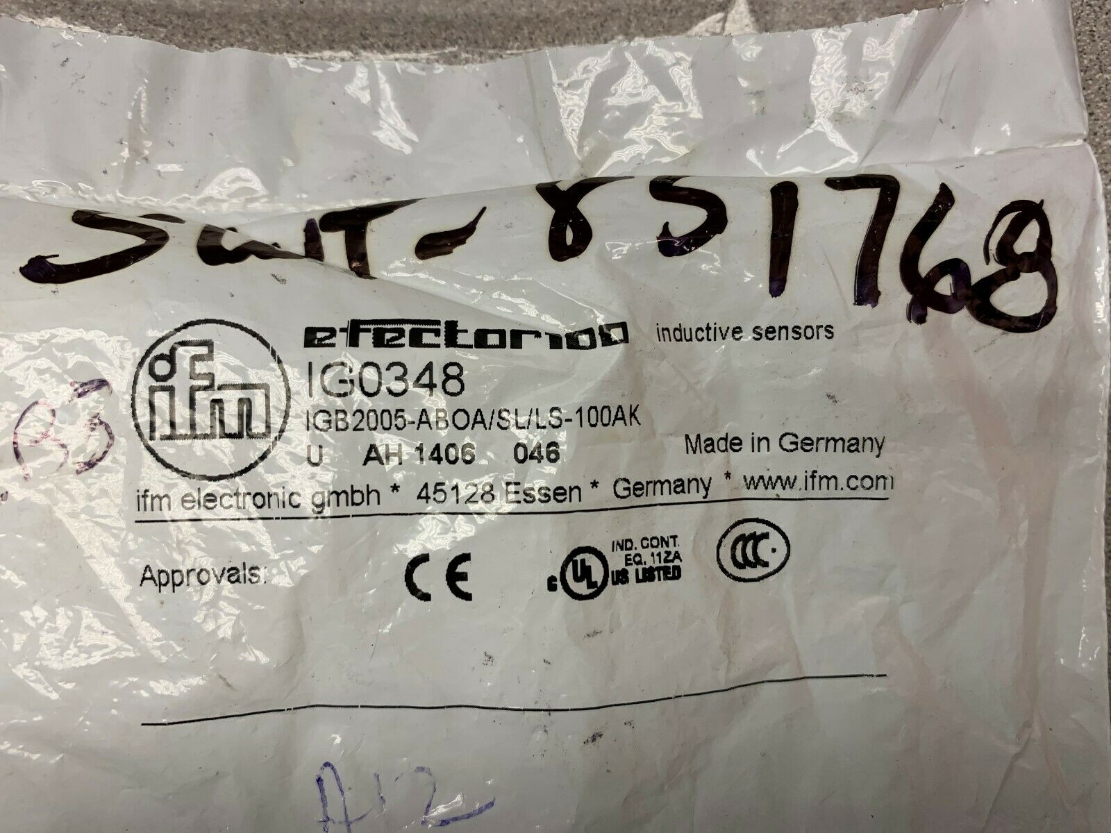 NEW IN PACKAGE EFECTOR 100 SENSOR IGB2005-AB0A/SL/LS/100AK