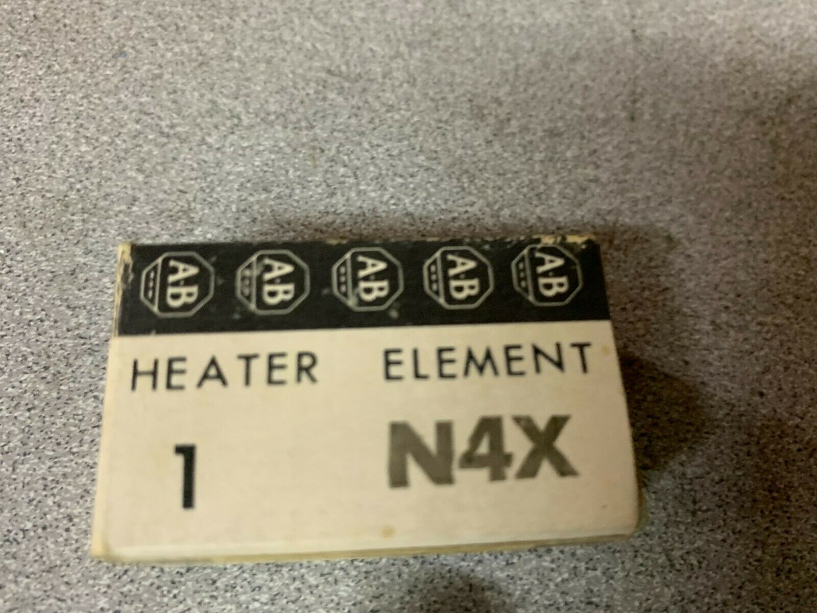 LOT OF 5 NEW IN BOX ALLEN BRADLEY HEATER ELEMENT N4X