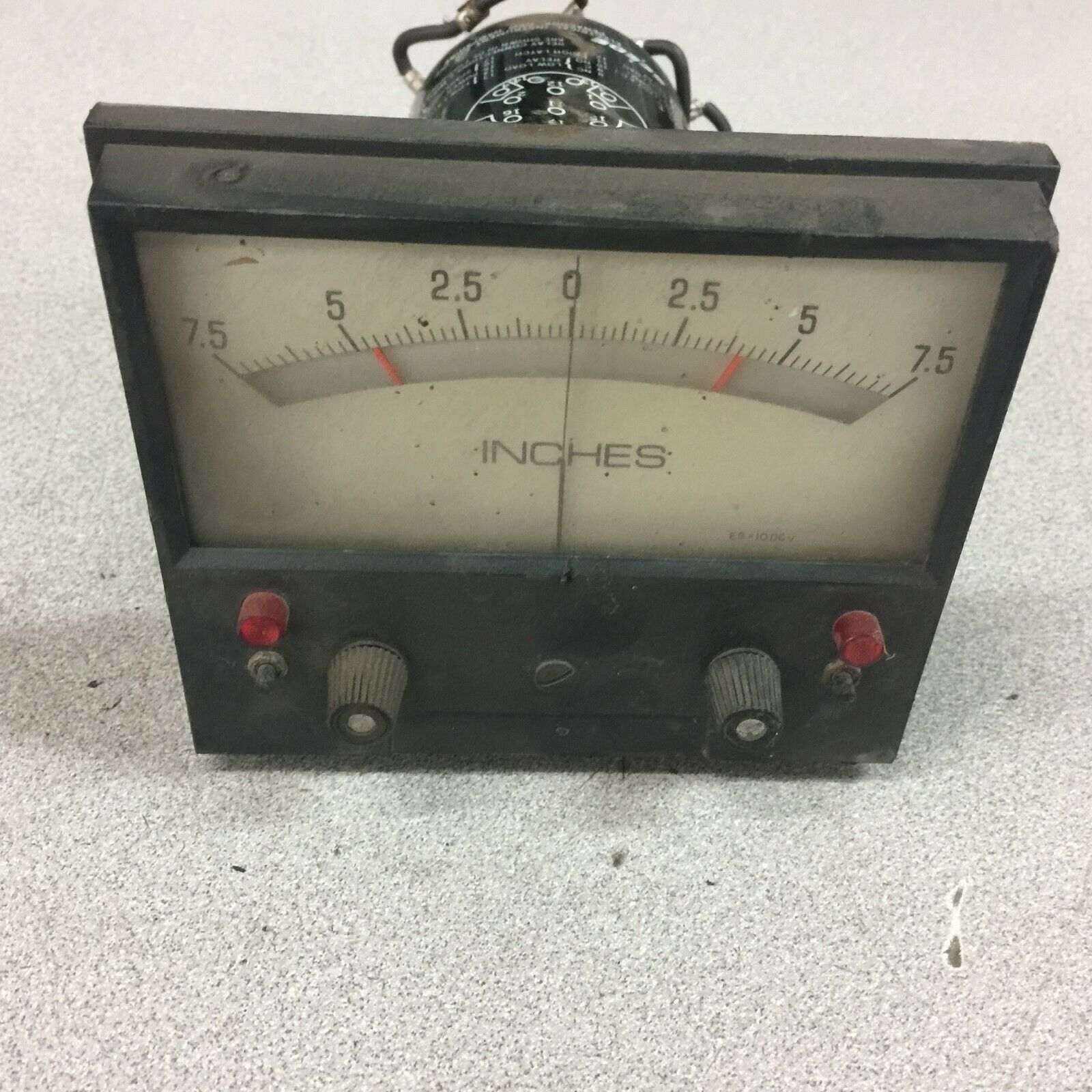 USED BEEDE 7.5-0-7.5" SCALE 10-0-10 VDC RANGE PANEL METER BE/MR4-24-07