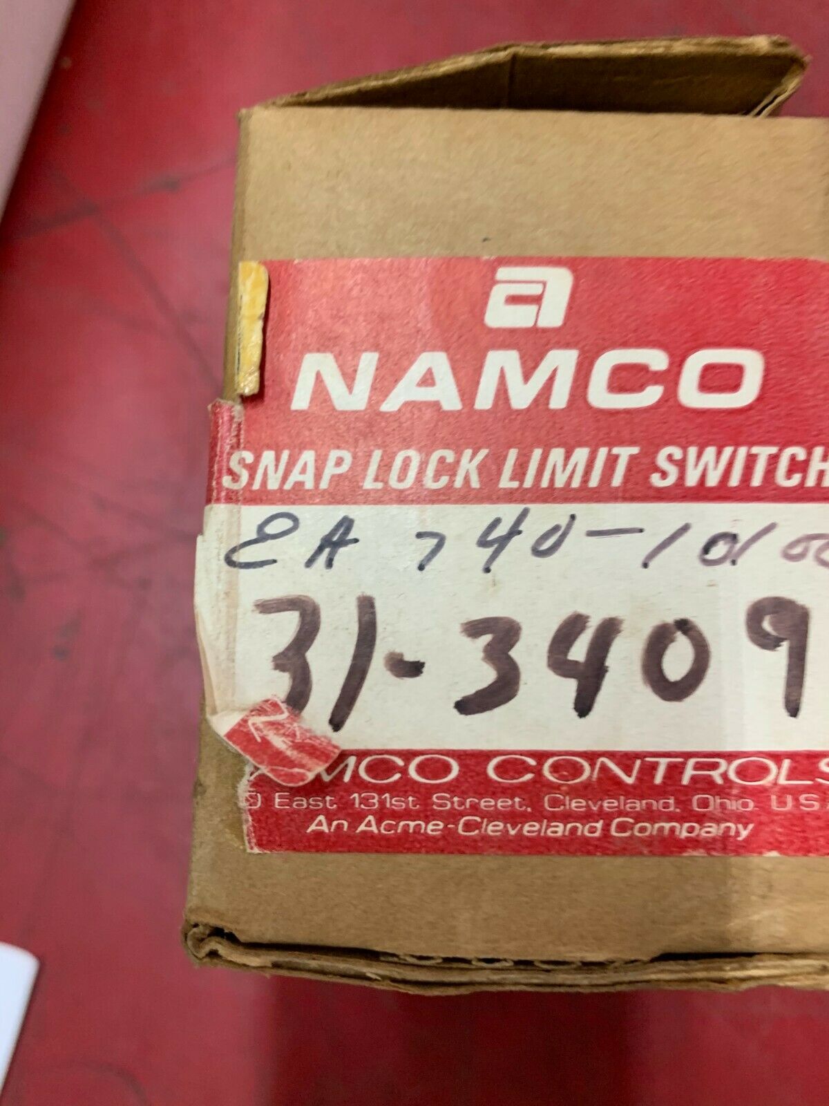 NEW IN BOX NAMCO SNAP-LOCK LIMIT SWITCH EA74010100