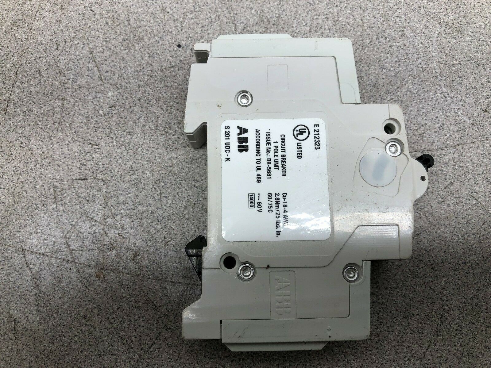 NEW NO BOX ABB 4 AMP 1 POLE 60 VDC BREAKER S2010DC-K4  /  2CDS271517R0337