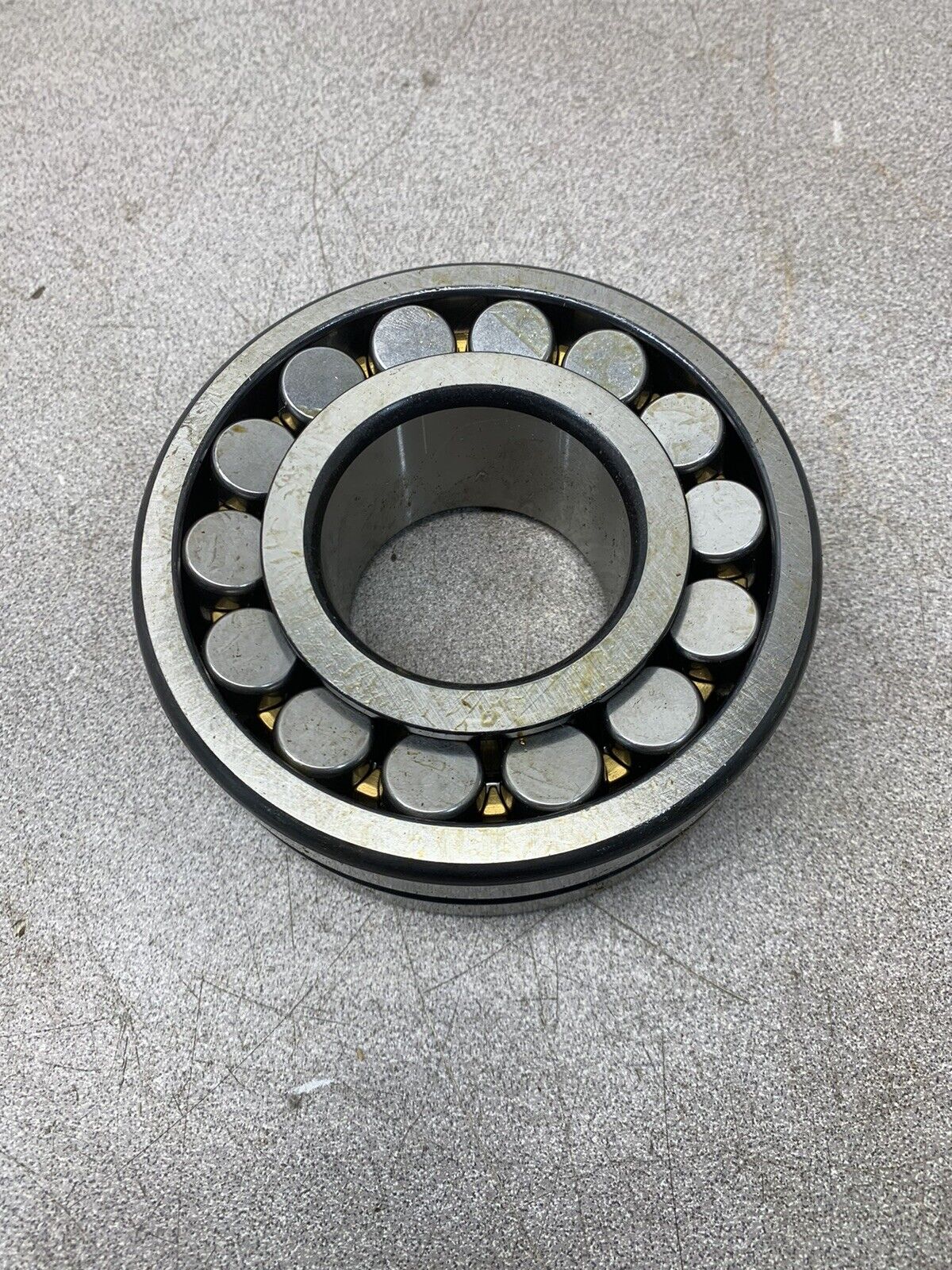 NEW NO BOX FAG SPHERICAL ROLLER BEARING 22310EAS.C3