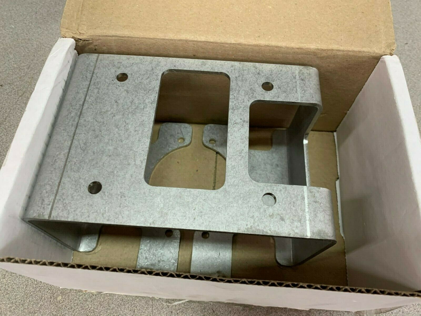 NEW IN BOX TOPWORX ACTUATOR MOUNTING KIT 29B1712X012