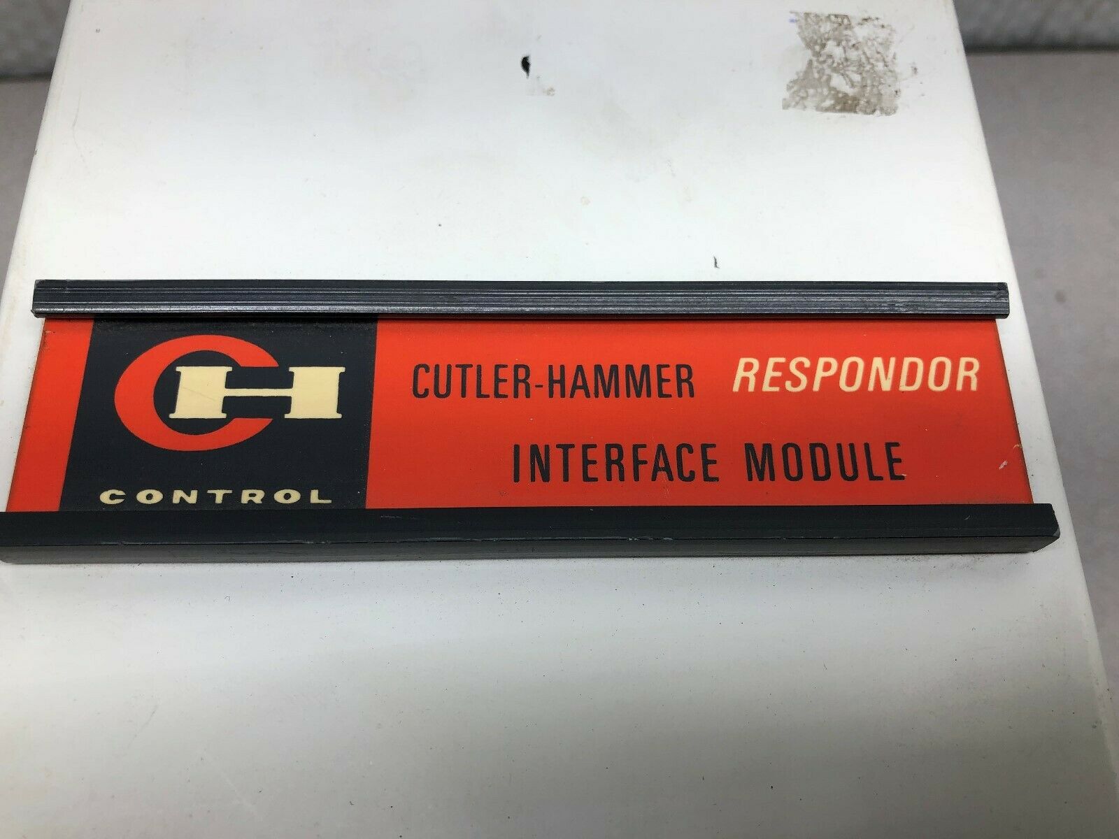 USED CUTLER HAMMER RESPONDER INTERFACE MODULE WITH AMPLIFIER CIRUIT BOARD 81-119