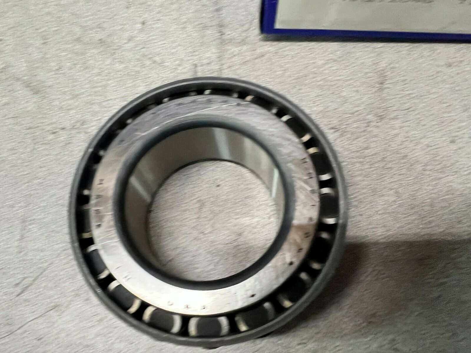 NEW IN BOX TIMKEN ROLLER BEARING HM212046