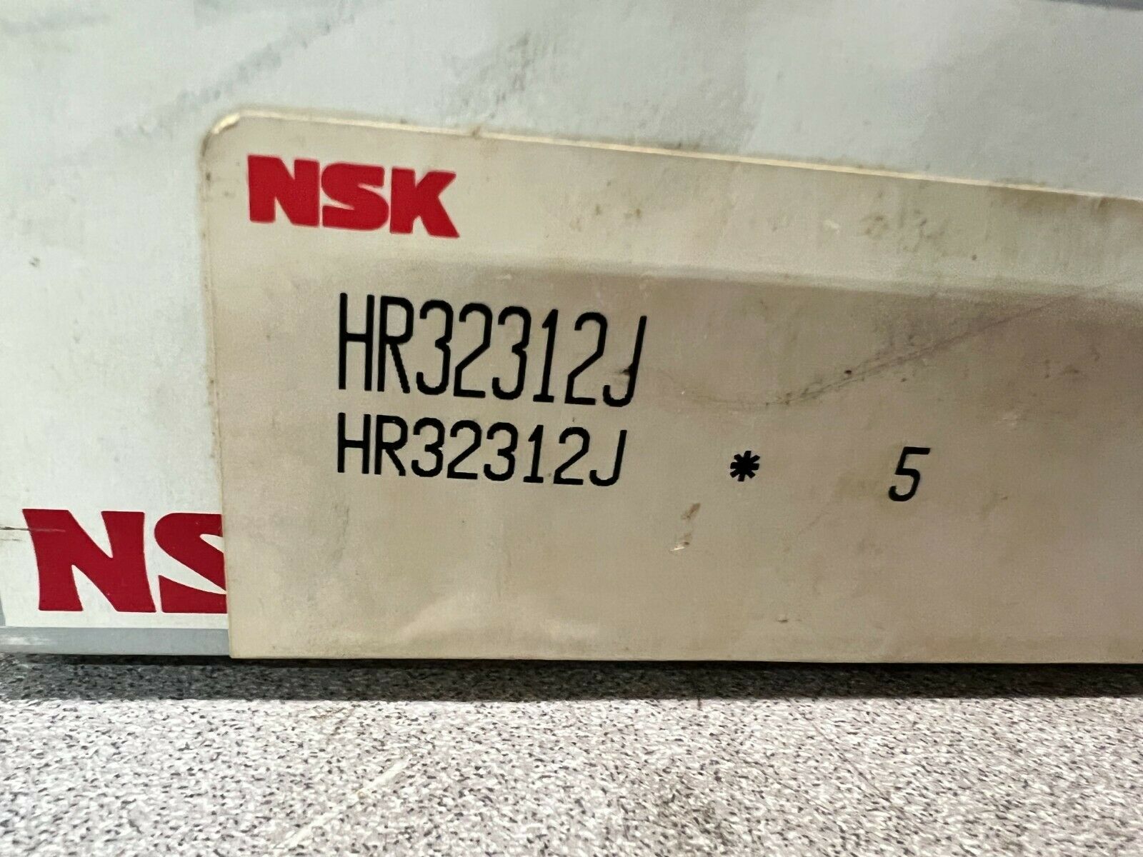 NEW IN BOX NSK HR32312J ROLLER BEARING WITH RACE HR32312J