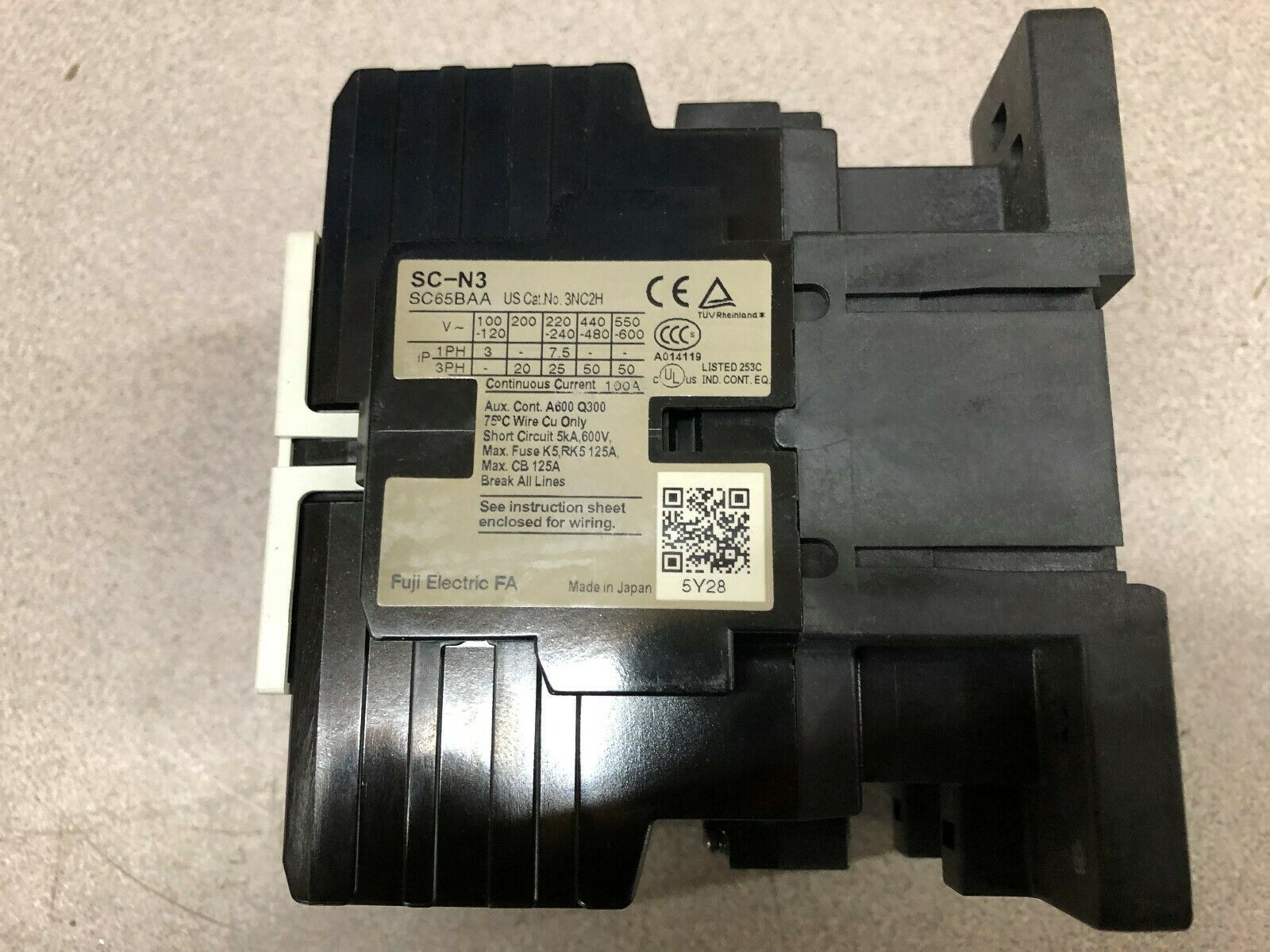 USED FUJI ELECTRIC 65 AMP 3 POLE 220 VAC COIL CONTACTOR SC-N3 / SC65BAA