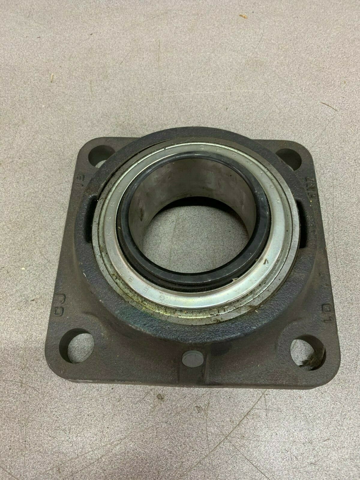 NEW NO BOX INA 4-BOLT FLANGE BEARING WITH GE80 KRRB INSERT