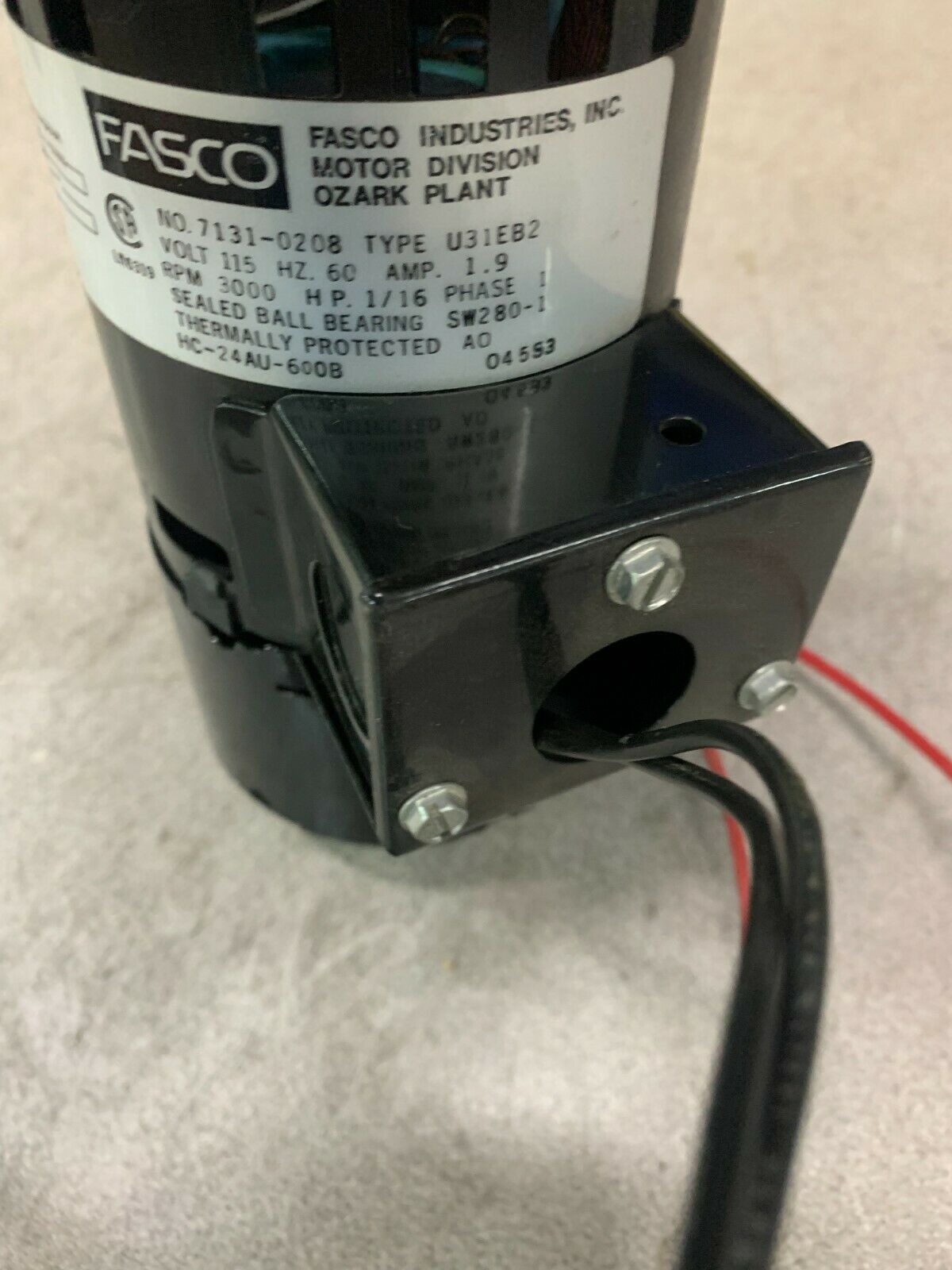 NEW NO BOX FASCO 7131-0208 MOTOR 1/16HP 3000RPM 115V. TYPE U31EB2