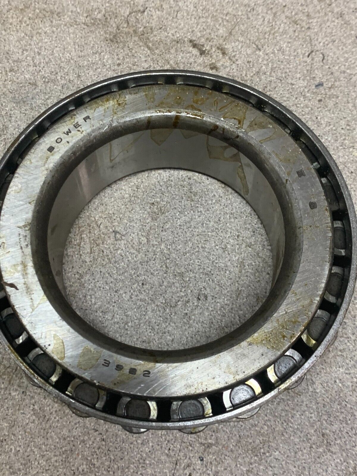 NEW NO BOX BOWER TAPERED ROLLER CONE BEARING 3982