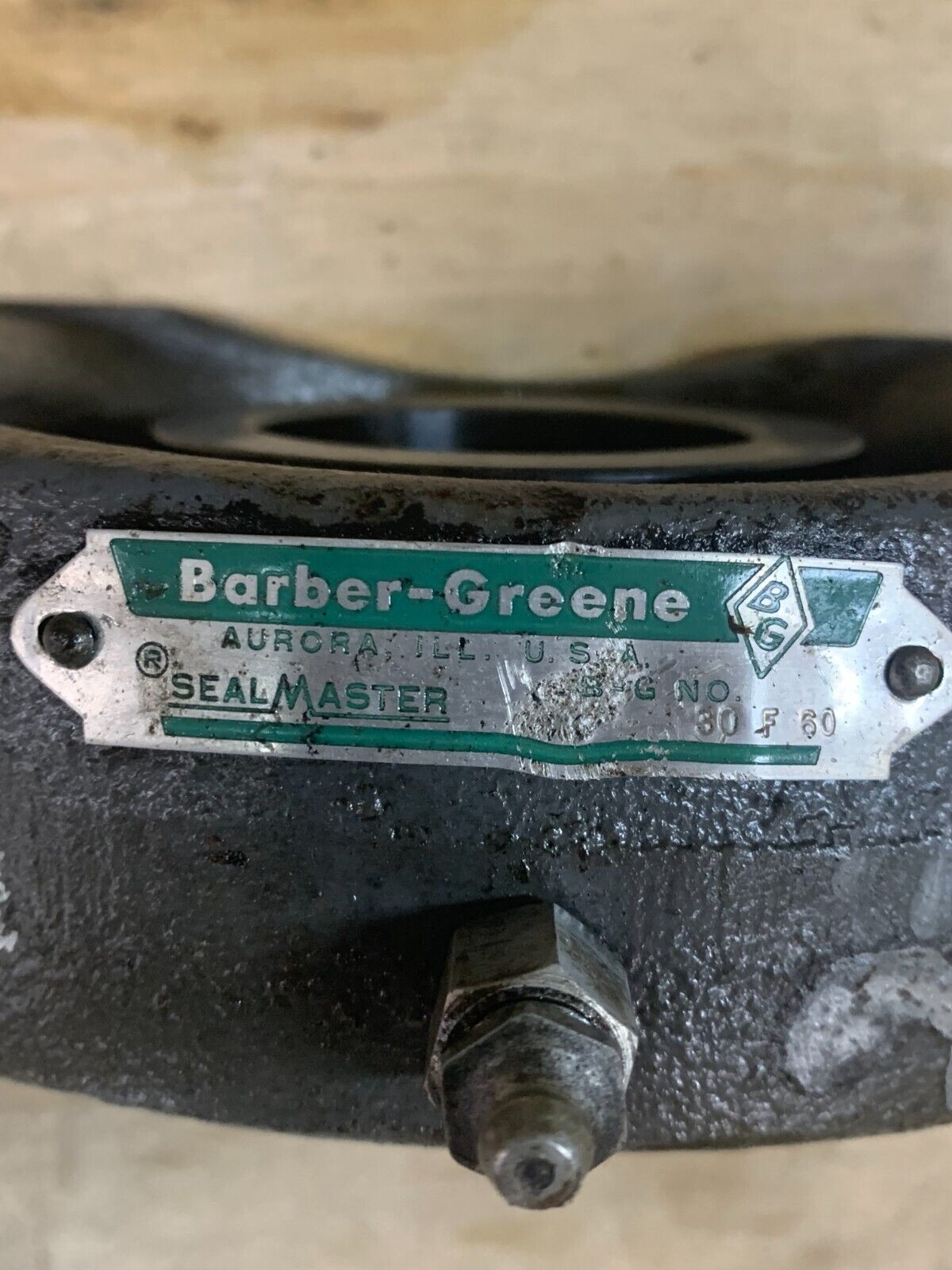 NEW NO BOX SEALMASTER BARBER-GREENE PILLOW BLOCK BEARING 30 F 60