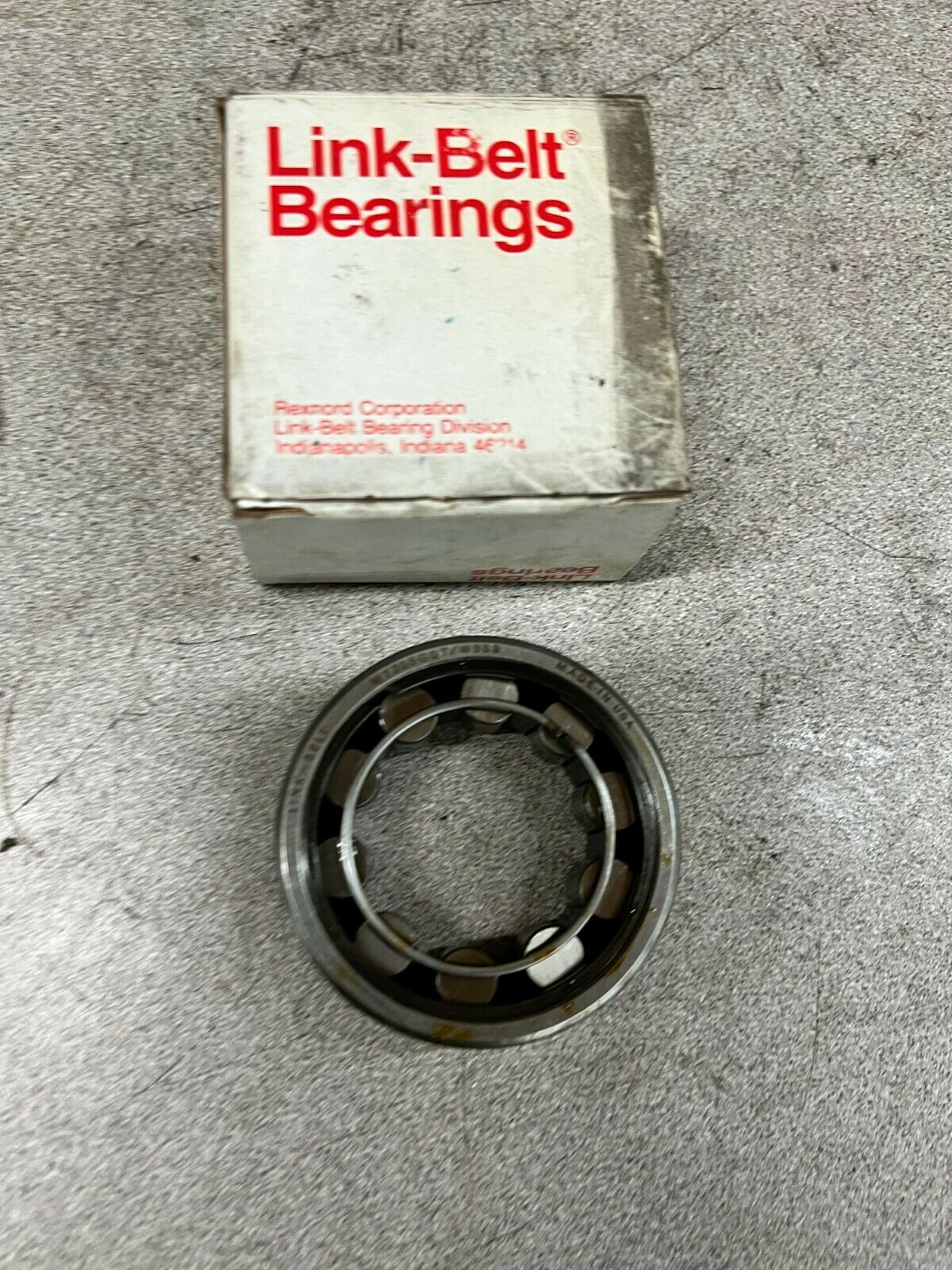 NEW IN BOX LINKBELT M1305GGTV CYLINDRICAL BEARING M1305GGTVW958